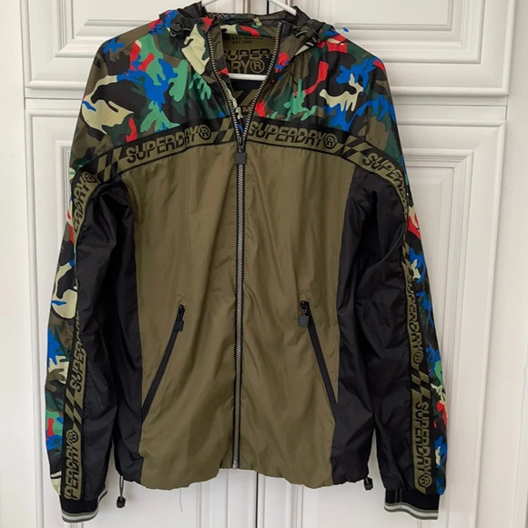 Superdry taped logo camo jacket windbreaker khaki green size M - Picture 1 of 15